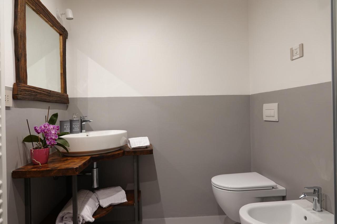 Bed and Breakfast Casale Bella.Vista Pianello Del Lario Exterior foto